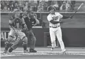  ?? ROBERT HANASHIRO/USA TODAY
SPORTS ?? Rays catcher Mike Zunino follows through on a solo home run against the Astros on Saturday in Game 7 of the ALCS.