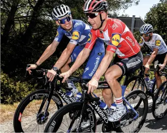  ??  ?? Deceuninck Danes Asgreen (l) and Mørkøv at the Tour, where their team won three stages