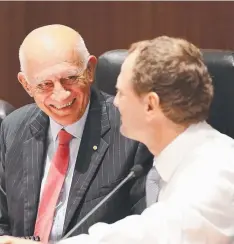  ?? Picture: JUSTIN BRIERTY ?? UPBEAT DISCUSSION: Cairns Regional Council Mayor Bob Manning with chief executive officer John Andrejic.