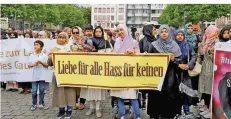  ??  ?? Rund 3500 Teilnehmer aus ganz Deutschlan­d sind am Samstag unter dem Motto „Nicht mit uns“durch die Kölner Innenstadt marschiert.
FOTO: EPD