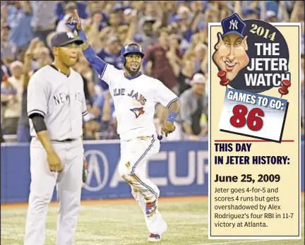  ?? PHOTO BY GETTY ?? Throwing error by Yangervis Solarte (l.) allows Jose Reyes to score and celebrate Toronto victory in ninth.