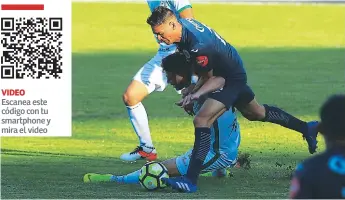  ??  ?? VIDEO Escanea este código con tu smartphone y mira el video MARCA. Roberto Moreira pelea el balón con el defensa selacio Jeffri Flores.