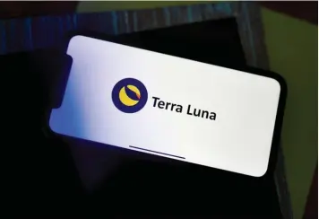  ?? BLOOMBERG ?? The collapse of the Luna and TerraUSD tokens will go down as one of the most devastatin­g chapters in crypto history