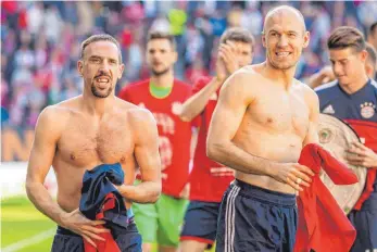  ?? FOTO: IMAGO ?? Franck Ribéry (li.) und Arjen Robben – die wohl routiniert­este Flügelzang­e Europas hat noch nicht genug.