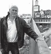  ?? TERRENCE ANTONIO JAMES/CHICAGO TRIBUNE ?? Ted Wynn owns The Mural Building at 1735 N. Ashland Ave. in Chicago, right. Wynn is putting the building on the market for sale and is willing to accept Bitcoin as a form of payment.