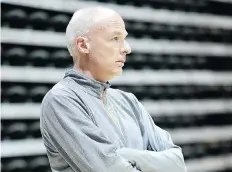  ?? TROY FLEECE ?? Head coach Steve Burrows says moving the basketball and scoring balance are keys to success for his University of Regina Cougars.