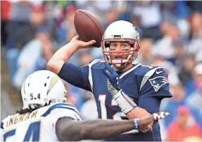  ?? BOB DECHIARA, USA TODAY SPORTS ?? Quarterbac­k Tom Brady completed 32 of 47 passes for 317 yards that included the Patriots’ only touchdown Sunday.