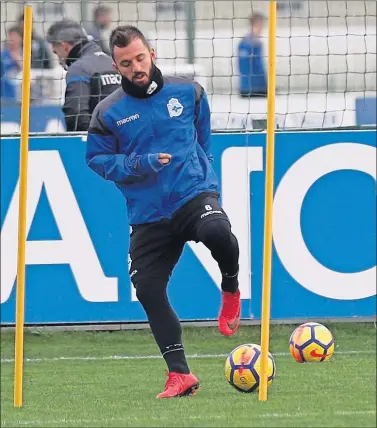  ??  ?? APARTADO. Cristóbal mantuvo el castigo a Çolak y el jugador tuvo que entrenarse ayer en solitario.