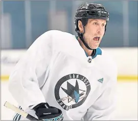  ?? PHOTO COURTESY OF THE SAN JOSE SHARKS ?? Joe Thornton, with the help of Sharks teammates, carved off his prodigious beard on Monday. Thornton and Brent Burns grew their ‘lifestyle beards’ starting in 2015.