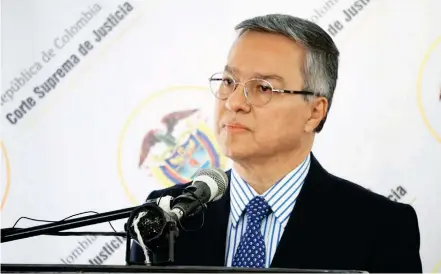  ?? FOTO ?? Leonardo Espinosa, decano de la facultad de derecho de la Universida­d Sergio Arboleda, alma mater de donde egresó el presidente, Iván Duque.