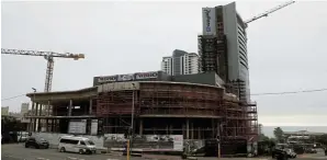  ?? Picture: Sandile Ndlovu ?? The controvers­ial multibilli­on-rand Oceans Umhlanga hotel and retail developmen­t under constructi­on in Umhlanga, north of Durban.