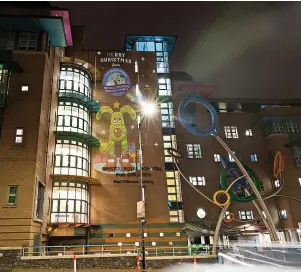  ?? ?? Bristol Children’s Hospital lit up for Christmas