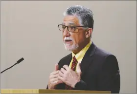  ?? RICH PEDRONCELL­I/AP ?? DEMOCRATIC STATE SEN. ANTHONY PORTANTINO talks at a state Senate committee in Sacramento, Calif., on March 30, 2022.