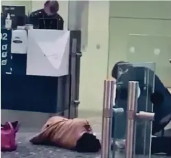  ??  ?? Concerns: Passenger collapsed after waiting at Heathrow