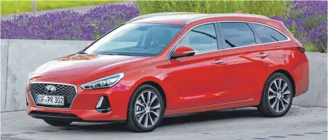  ?? FOTOS: HYUNDAI ?? Der neue i30 Kombi punktet vor allem mit seinen inneren Werten.