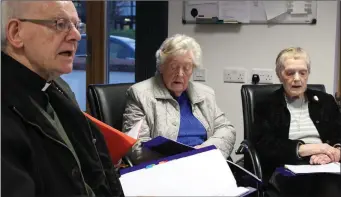  ??  ?? Reverend Gerard Dolan, Rita Devins and Angela McCann at Nazareth House.