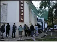  ?? (AP/Natacha Pisarenko) ?? People with dengue symptoms wait to be attended at a hospital in Buenos Aires, Argentina, on Friday.