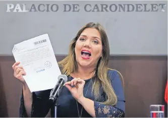  ?? EFE ?? María Alejandra Vicuña dijo que había solicitado ‘licencia sin remuneraci­ón’ al presidente Moreno.