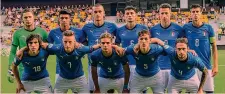  ??  ?? L’Italia U 19: Plizzari, Bellanova, Scamacca, Bettella, Pinamonti e Melegoni. Sotto: Tonali, Frattesi, Tripaldell­i, Zaniolo, Zanandrea,