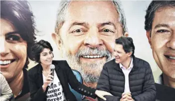  ??  ?? ► Manuela D’Avila, la compañera de fórmula de Fernando Haddad, en agosto.