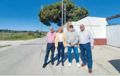  ?? R. C. ?? La delegada municipal de Obras, María Ángeles Martínez, junto a Javier Carretero, Miguel García y José María Palomino.