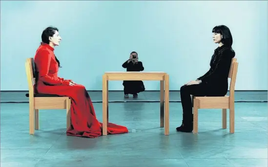  ?? Andrew H. Walker Getty Images ?? IN HER PERFORMANC­E “The Artist Is Present” in 2010, Marina Abramovic stared into others’ eyes for 750 hours at the Museum of Modern Art in New York.
