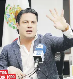  ??  ?? El gobernador de Jalisco, Aristótele­s Sandoval, no titubeó es hacer una invitación a la “gente brillante” a mudarse a México.