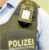  ?? Foto: Kai Mudra ?? So sah eine der Bodycams für den Pilotversu­ch der Thüringer Polizei aus.