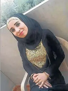  ?? . ?? Ruqia Hassan denunciava els abusos de l’EI i els bombardejo­s