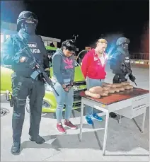  ?? HENRY LAPO / EXPRESO ?? Aprehensió­n. En el sector de Baeza fueron detenidas dos personas.