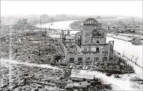  ?? Reuters / U.S. Army / Hiroshima Peace Memorial Museum ?? Cúpula de bomba atómica tras el estallido en Hiroshima