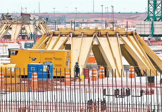  ?? ARACELI LÓPEZ ?? Avances del edificio terminal del nuevo aeropuerto.