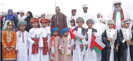  ?? –Shabin E ?? TWINS GATHERING: The twins carnival was held at the Oman Automobile Associatio­n on November 22 and 23.