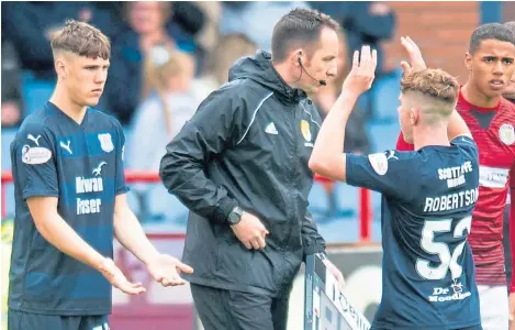  ?? Picture: SNS. ?? Josh Mulligan, left, replaced Finn Robertson as the youngsters made their debuts.