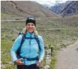  ?? Foto: dpa ?? Jacqueline Groher feierte ihren 50. Ge burtstag unterwegs mit Rucksack am Rande der Anden.