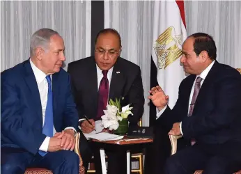  ?? Reuters ?? Egyptian president Abdel Fattah El Sisi, right, speaks with Israeli prime minister Benjamin Netanyahu during their meeting in New York