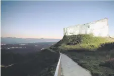  ?? ?? A view shows the medieval castle in Vibo Valentia, Calabria..