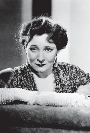  ?? BETTMANN ARCHIVE ?? La actriz Margaret Dumont fue otro ‘Hermano Marx’ en las famosas películas.