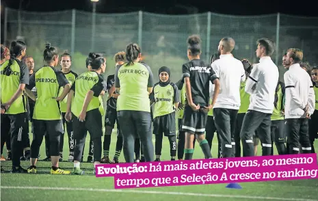  ?? ?? Futebol feminino cresce a olhos vistos nos escalões de formação, o berço para grandes feitos