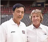  ?? FOTO: LUETTGEN (ARCHIV) ?? Das TSV-Volleyball-Duo Zhong Yu Zhou und Jürgen Rothe.