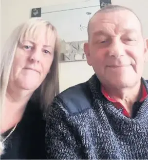  ??  ?? ● Lung cancer patient Craig Stephenson, with wife Julie