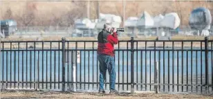  ?? BOB TYMCZYSZYN THE ST. CATHARINES STANDARD ?? Unlike the pleasant weather residents enjoyed Monday, the Weather Network is forecastin­g a wet spring.