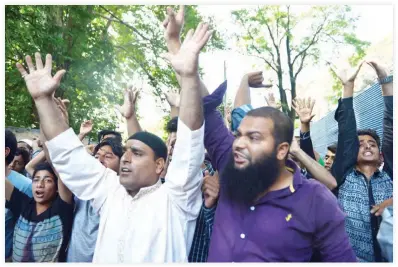  ??  ?? CRY FOR FREEDOM: Kashmiri protesters shout pro-freedom and anti-India slogans as they march toward the United Nations Military Observer Group in India and Pakistan (UNMOGIP) in Srinagar on Friday. (AFP)