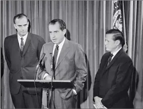  ?? NaRa ?? Le 23 septembre 1969, Richard Nixon relança le programme du SST. Il proclama lors de la conférence de presse ce jourlà : “Je veux que les États-Unis continuent à diriger le monde dans le transport aérien.”