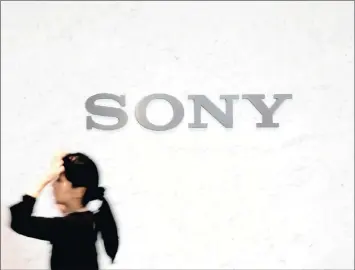  ?? PHOTO: REUTERS ?? Sony Corporatio­n headquarte­rs in Tokyo. Sony will sell shares in the medical web service M3 to Goldman Sachs Japan unit.