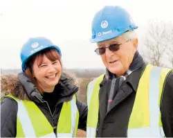  ?? ?? Fiona Devine and Sir Michael Parkinson, pictured during the constructi­on of the Alexander Devine hospice. Ref:125182-24