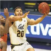  ?? JED JACOBSOHN AP ?? Matt Bradley averaged 18 points a game last season for Cal but decided to transfer to San Diego State.