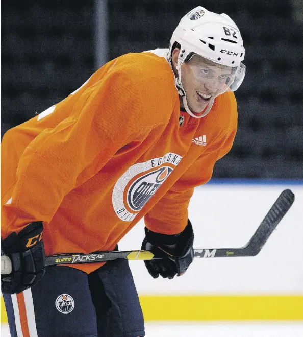  ?? DAVID BLOOM ?? Edmonton Oilers prospect Caleb Jones is hoping to follow his brother Seth’s example and earn a full-time job playing defence in the NHL. Jones, who was a fourth-round draft pick of the Oilers in 2015, could have an opportunit­y, with Andrej Sekera sidelined with an Achilles tendon tear.