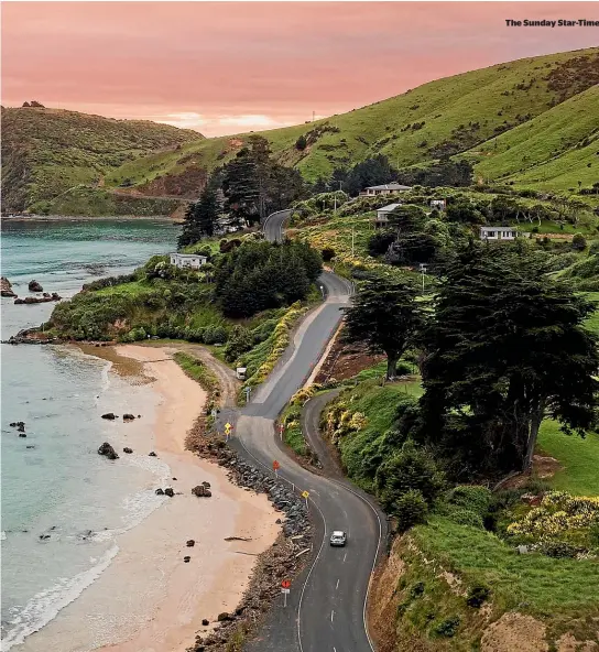  ?? BROOK SABIN/ STUFF ?? The Sunday Star-Times
The Southern Scenic Route winds 600km between Queenstown and Dunedin via Te A¯ nau, Bluff and The Catlins.