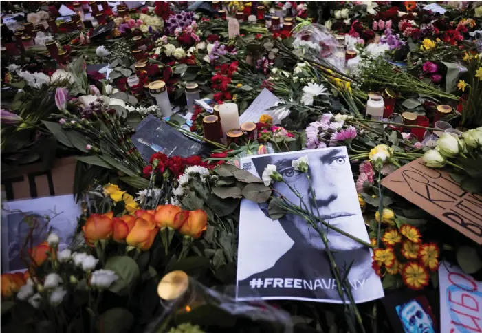  ?? BILD: MARKUS SCHREIBER ?? Aleksej Navalnyj har uppmärksam­mats världen över sedan budet om hans död kom i fredags. Bilden är tagen i Berlin den 18 februari.